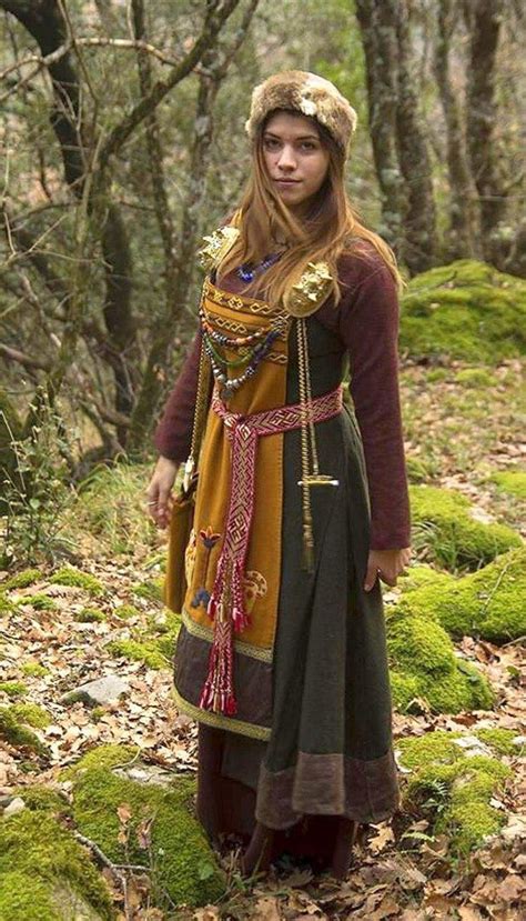 Preserving Heritage: The Importance of Old Fashioned Pagan Dress